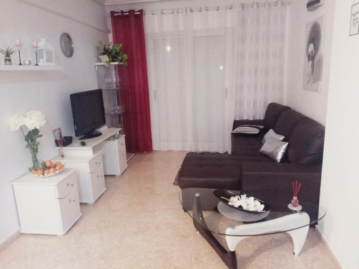 Apartament Margaret Torrevieja Buitenkant foto